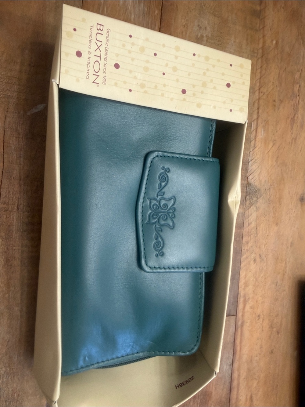 NWT Buxton Teal Embossed Floral Wallet